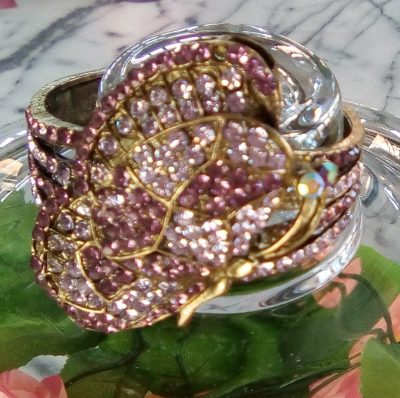 Butterfly watch - Picture 7 of 7